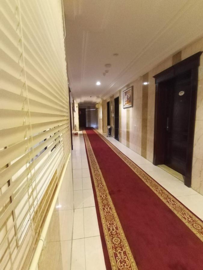 Laylat Wed Aparthotel Jiddah Esterno foto